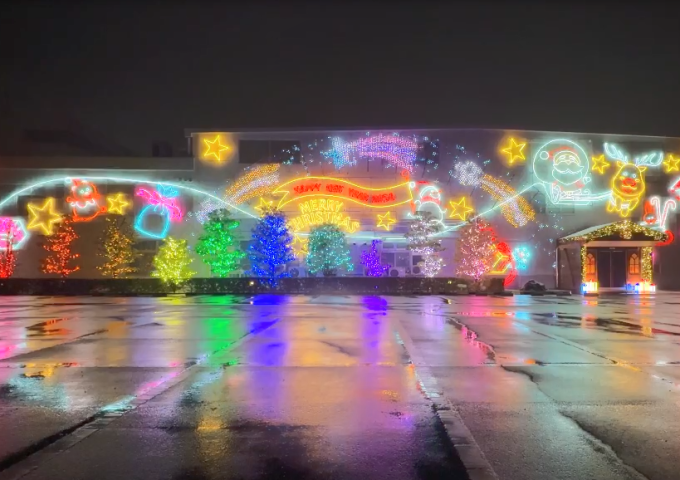 クリスマスイルミネーション点灯のお知らせ